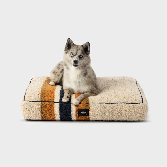 Shinola x Pendleton Pet: Napper Pillow Bed Size M NWT (new in box) - Picture 2 of 2